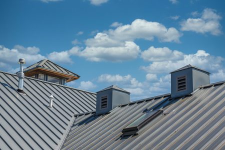AdobeStock_367882785-scaled-1-2048x1264